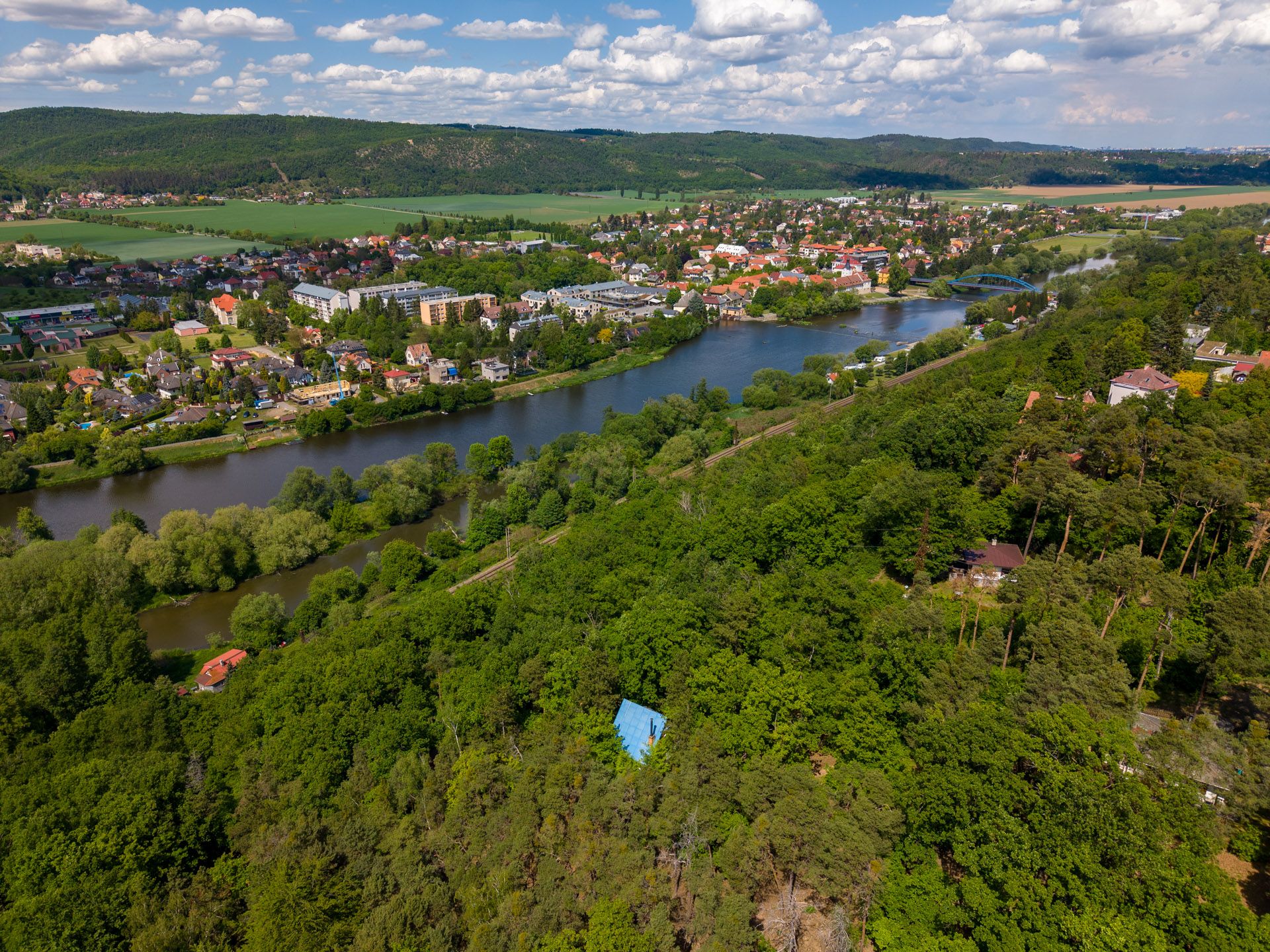 Prodej chaty obklopené lesem, Dobřichovice